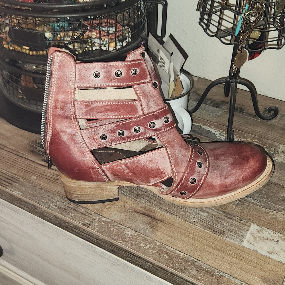Freebird Grace Boot